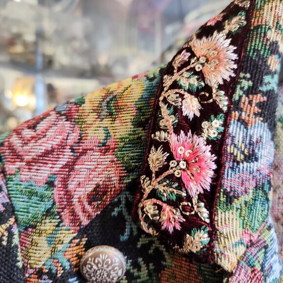 ARATTA BROCADE FLORAL SPRING COAT GORGEOUS - Picture 4 of 7